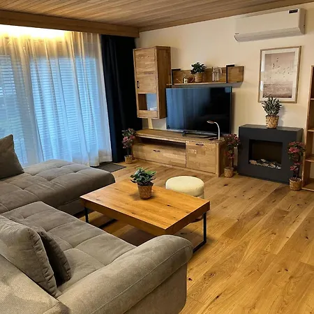 Daire Cosy In Salzburg With Garden, Cleaning Included *