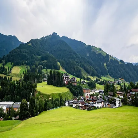 In Near Slopes, Cleaning Included Apartament Saalfelden