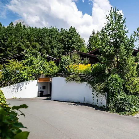 In Near Slopes, Cleaning Included Apartament